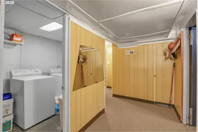 2249 SE 185th Ave, Portland, OR 97233 - Photo 38