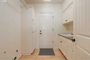 1165 Skylark Ln, Eugene, OR 97401 - Photo 14