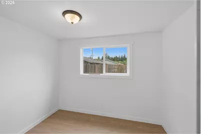 1130 Fenwick St, Coos Bay, OR 97420 - Photo 32