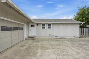 1130 Fenwick St, Coos Bay, OR 97420 - Photo 4