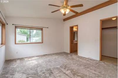 190 Olivia Ln, Roseburg, OR 97470 - Photo 6