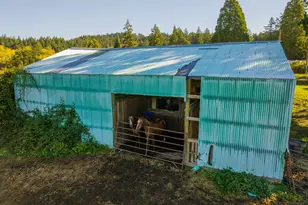 4751 NE Henry Creek Rd, Dayton, OR 97114 - Photo 14