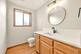 27717 Royal Ave, Eugene, OR 97402 - Photo 36