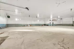 27717 Royal Ave, Eugene, OR 97402 - Photo 42