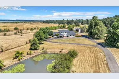 27717 Royal Ave, Eugene, OR 97402 - Photo 1