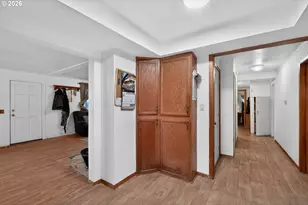 92981 Prairie Rd, Junction City, OR 97448 - Photo 8