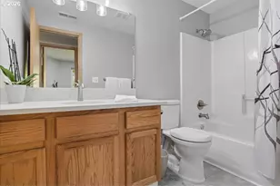 17021 SE 18th St, Vancouver, WA 98683 - Photo 20