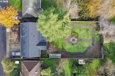 2115 Arthur St, Eugene, OR 97405 - Photo 42