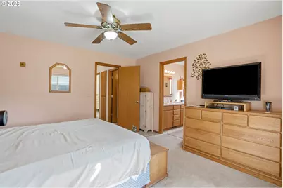 2658 S 12th St, Lebanon, OR 97355 - Photo 22
