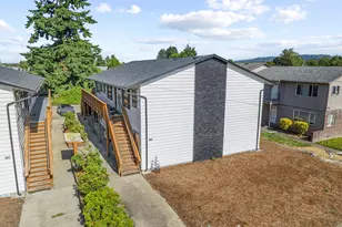 947 7th Ave, Longview, WA 98632 - Photo 4