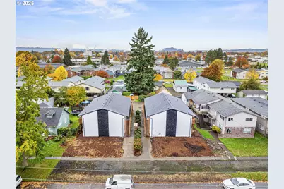 947 7th Ave, Longview, WA 98632 - Photo 2