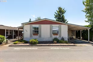 333 Franklin Pl, Longview, WA 98632 - Photo 2