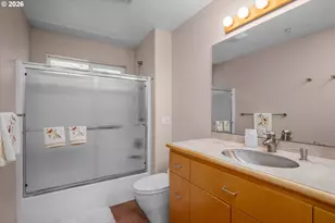 45947 N Gate Creek Rd, Vida, OR 97488 - Photo 20