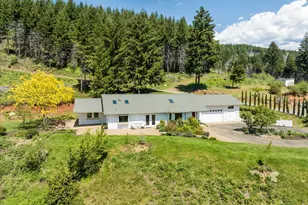 45947 N Gate Creek Rd, Vida, OR 97488 - Photo 38