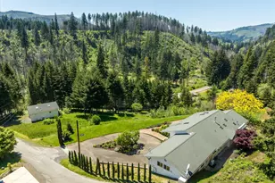 45947 N Gate Creek Rd, Vida, OR 97488 - Photo 40