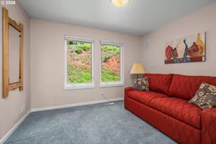 45947 N Gate Creek Rd, Vida, OR 97488 - Photo 18