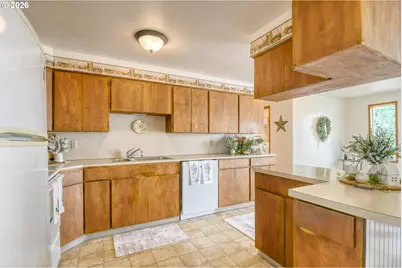 1609 SW Hailey Ave, Pendleton, OR 97801 - Photo 12
