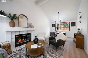 15754 SW Bulrush Ln, Portland, OR 97223 - Photo 2