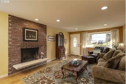 8815 SE 28th Ave, Milwaukie, OR 97222 - Photo 6