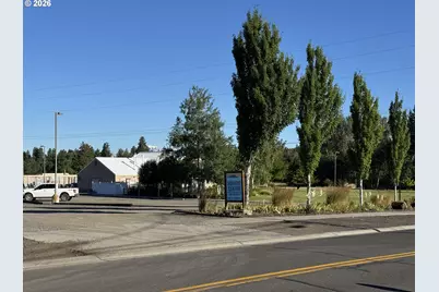 622 NE 3rd St, Goldendale, WA 98620 - Photo 4