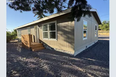 622 NE 3rd St, Goldendale, WA 98620 - Photo 2