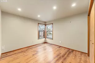 2315 NE 156th Pl, Portland, OR 97230 - Photo 20