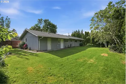 1422 SW Hensley Rd, Troutdale, OR 97060 - Photo 24