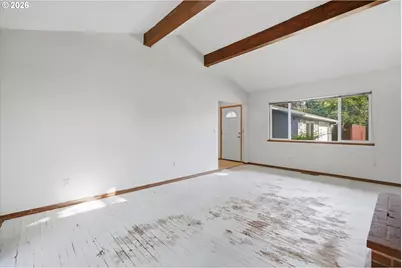 1422 SW Hensley Rd, Troutdale, OR 97060 - Photo 4