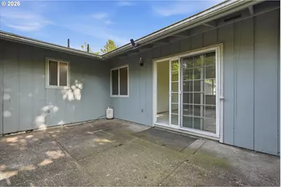 1422 SW Hensley Rd, Troutdale, OR 97060 - Photo 22