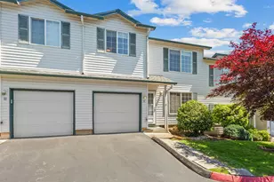 8904 NE 15th Ave, Vancouver, WA 98665 - Photo 2