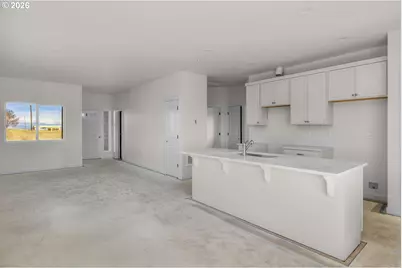 518 SW 6th St, Metolius, OR 97741 - Photo 10