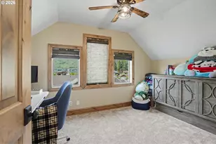 285 S Detroit Rd S, Detroit, OR 97342 - Photo 42