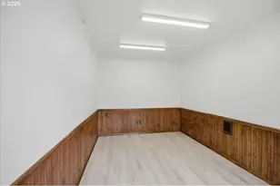 26520 Fern Ridge Rd, Sweet Home, OR 97386 - Photo 32