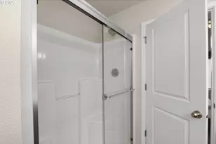 19718 SW Brandy Ln, Beaverton, OR 97007 - Photo 12