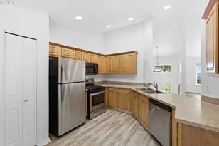 3047 Wallace Rd NW, Salem, OR 97304 - Photo 12