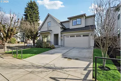 2086 NE 48th Ave, Portland, OR 97213 - Photo 2