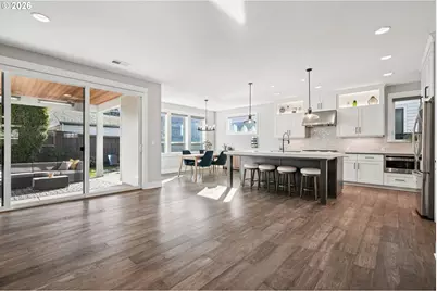 2086 NE 48th Ave, Portland, OR 97213 - Photo 8