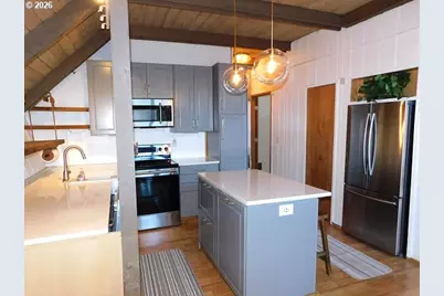 71267 Northshore Dr, Birkenfeld, OR 97016 - Photo 8