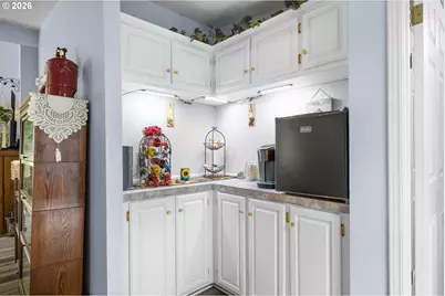 93815 Sunny Hill Ln, North Bend, OR 97459 - Photo 20