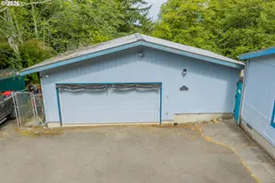 93815 Sunny Hl Ln, North Bend, OR 97459 - Photo 6