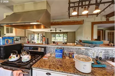35343 Searls Ln, Astoria, OR 97103 - Photo 12