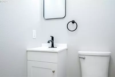 3537 SE 128th Ave, Portland, OR 97236 - Photo 32