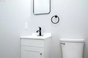 3537 SE 128th Ave, Portland, OR 97236 - Photo 32