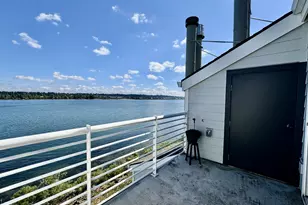 311 N Hayden Bay Dr, Portland, OR 97217 - Photo 24