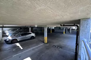 311 N Hayden Bay Dr, Portland, OR 97217 - Photo 46