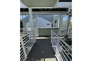 311 N Hayden Bay Dr, Portland, OR 97217 - Photo 8