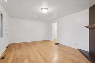 12030 NE Holladay St, Portland, OR 97220 - Photo 16