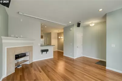 1619 SW San Mateo Ter, Beaverton, OR 97003 - Photo 8