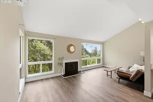 417 Stonewood Dr, Eugene, OR 97405 - Photo 8