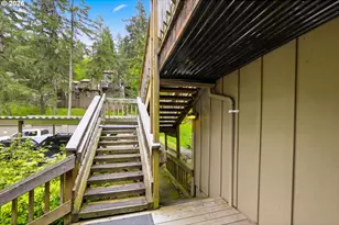 417 Stonewood Dr, Eugene, OR 97405 - Photo 30